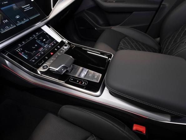 Audi Q8 I (4M) Рестайлинг с пробегом 2025 года, цена 14 450 000 рублей, 75 км, внедорожник, Автокод Объявления