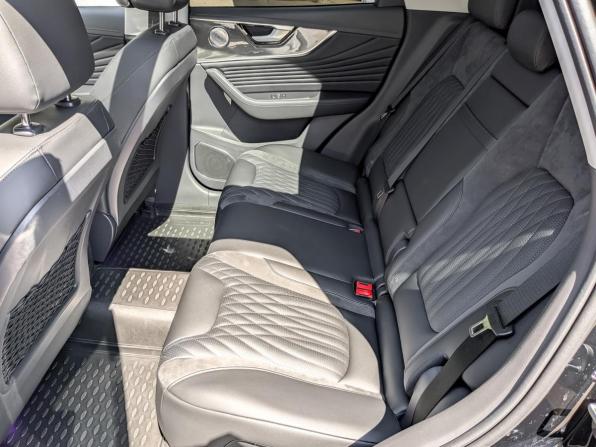 Hongqi HS5 I Рестайлинг с пробегом 2023 года, цена 3 200 000 рублей, 12309 км, внедорожник, Автокод Объявления