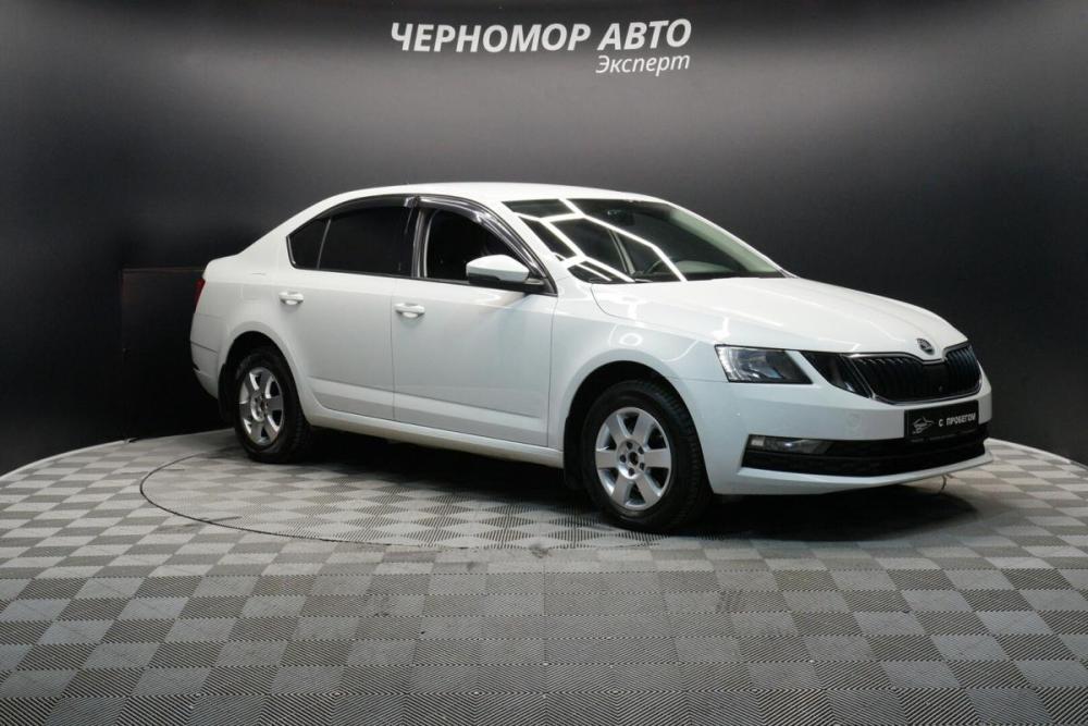 Skoda Octavia III (A7) Рестайлинг Крым  - изображение 7