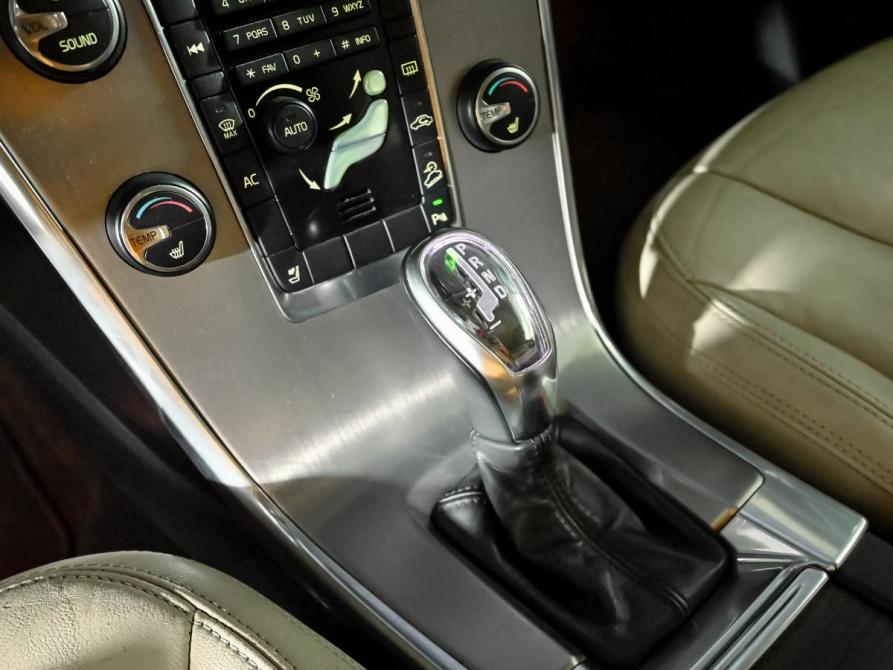 Volvo XC60 I Екатеринбург  - изображение 14