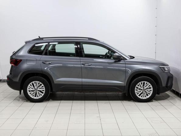 Volkswagen Taos I с пробегом 2021 года, цена 2 199 000 рублей, 102345 км, внедорожник, Автокод Объявления