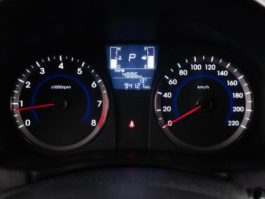 Hyundai Solaris I Рестайлинг Тюмень  - изображение 12