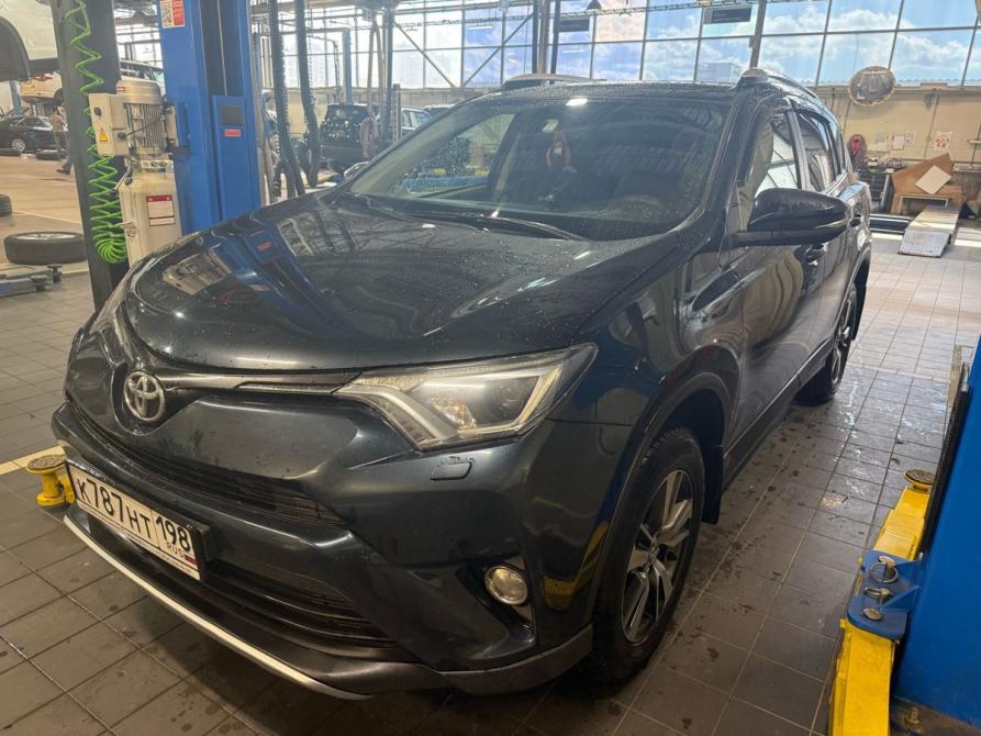 Toyota RAV4 IV (XA40) Рестайлинг Санкт-Петербург  - изображение 1