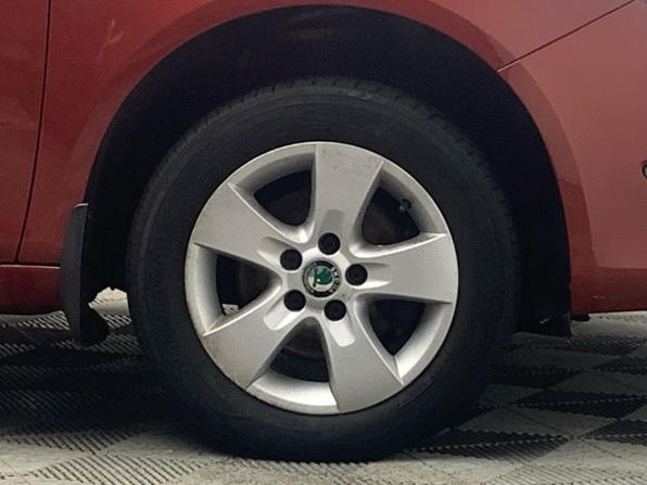 Skoda Fabia II Рестайлинг с пробегом 2013 года, цена 629 000 рублей, 116000 км, хэтчбек, Автокод Объявления