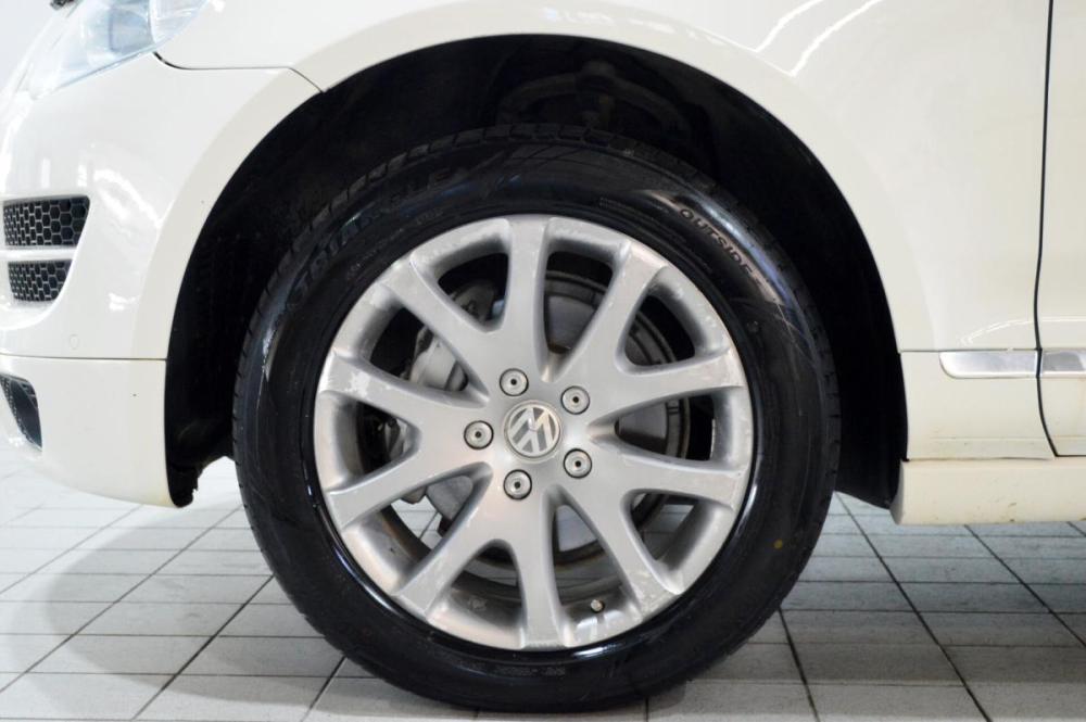 Volkswagen Touareg I Рестайлинг Сургут  - изображение 13