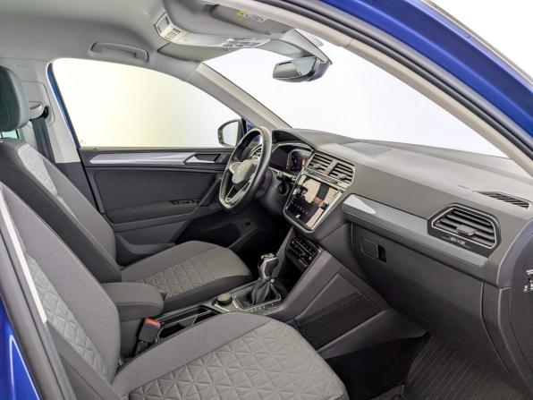 Volkswagen Tiguan II Рестайлинг с пробегом 2021 года, цена 4 215 000 рублей, 34083 км, внедорожник, Автокод Объявления
