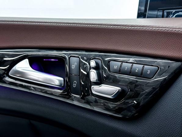 Mercedes-Benz CLS II (C218) Рестайлинг с пробегом 2016 года, цена 3 799 000 рублей, 117423 км, седан, Автокод Объявления