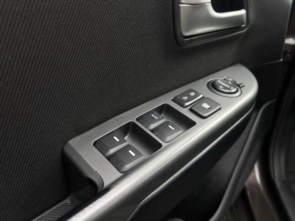 Kia Rio III Рестайлинг с пробегом 2015 года, цена 1 059 000 рублей, 136000 км, седан, Автокод Объявления