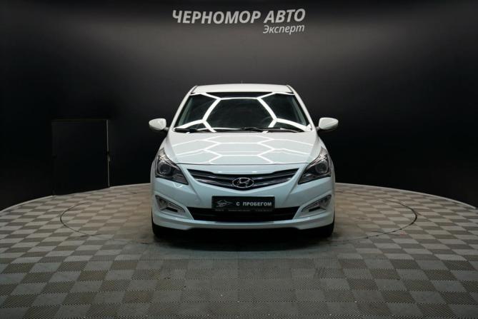 Hyundai Solaris I Рестайлинг с пробегом 2015 года, цена 1 245 000 рублей, 158000 км, седан, Автокод Объявления