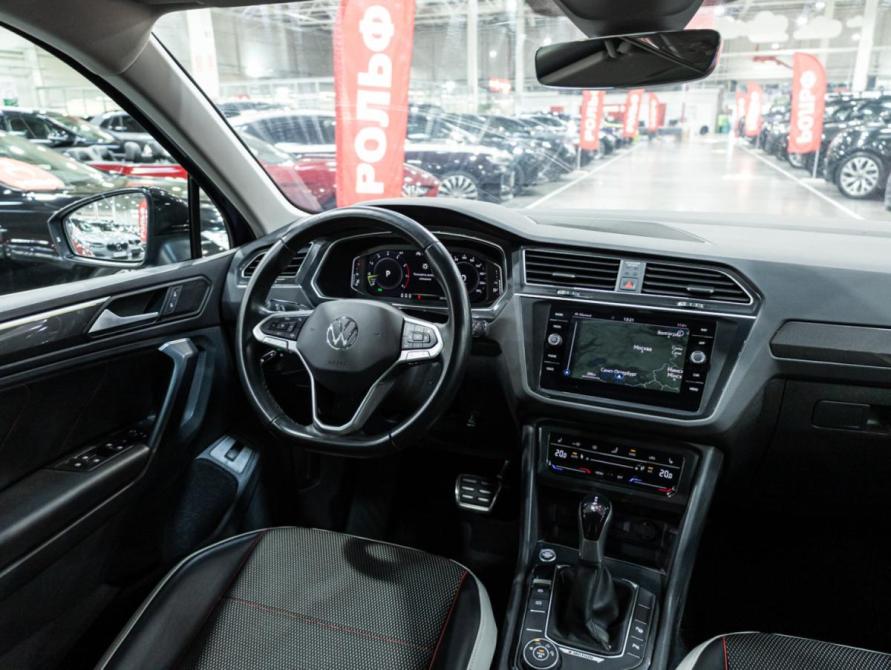 Volkswagen Tiguan II Рестайлинг Санкт-Петербург  - изображение 19
