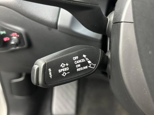 Audi Q5 I (8R) Рестайлинг с пробегом 2012 года, цена 2 149 490 рублей, 180882 км, внедорожник, Автокод Объявления
