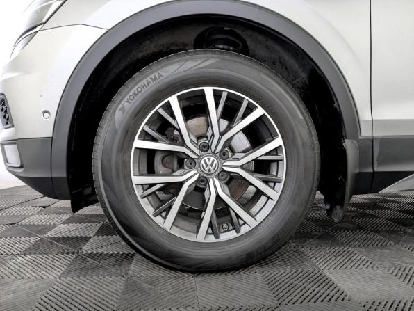 Volkswagen Tiguan II с пробегом 2019 года, цена 2 690 000 рублей, 73109 км, внедорожник, Автокод Объявления