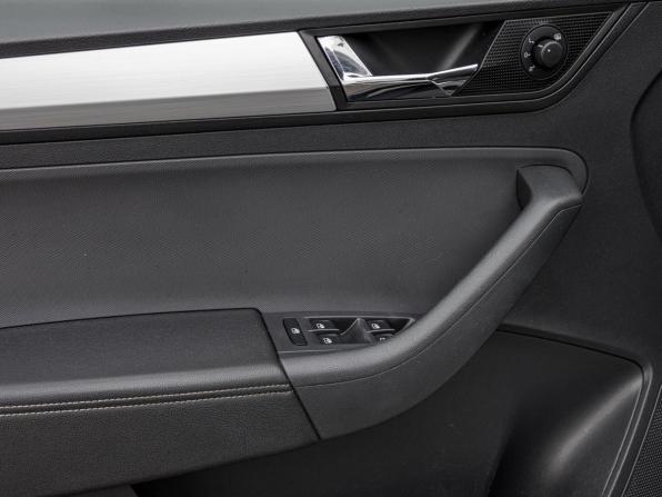 Skoda Rapid I Рестайлинг с пробегом 2019 года, цена 1 346 000 рублей, 122346 км, лифтбек, Автокод Объявления