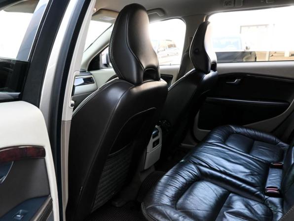 Volvo XC70 II с пробегом 2011 года, цена 1 099 000 рублей, 292353 км, универсал, Автокод Объявления
