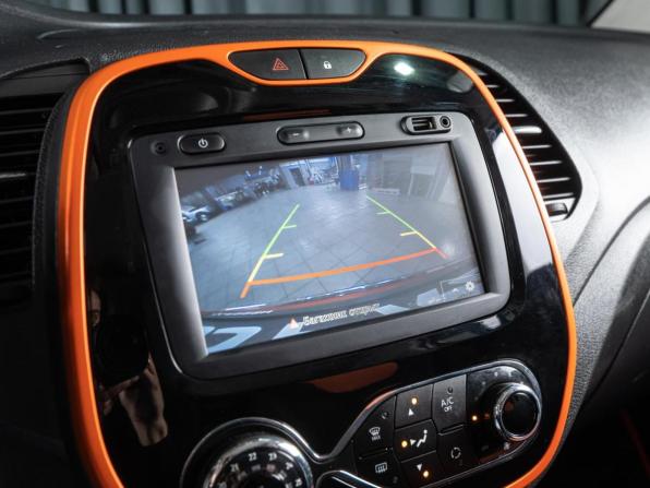 Renault Kaptur I с пробегом 2016 года, цена 1 385 000 рублей, 160734 км, внедорожник, Автокод Объявления