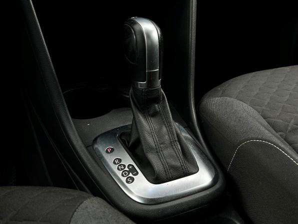 Volkswagen Polo V Рестайлинг с пробегом 2019 года, цена 1 098 700 рублей, 150073 км, седан, Автокод Объявления