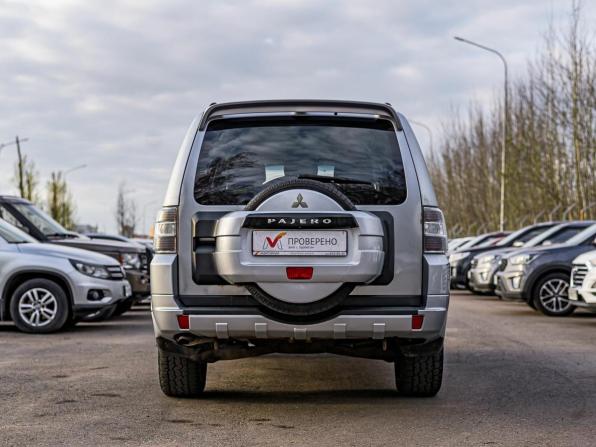 Mitsubishi Pajero IV Рестайлинг 1 с пробегом 2011 года, цена 1 530 000 рублей, 322057 км, внедорожник, Автокод Объявления