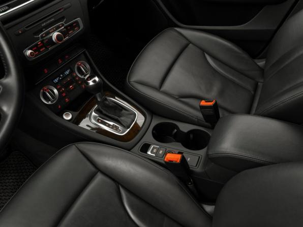 Audi Q3 I (8U) с пробегом 2012 года, цена 1 960 000 рублей, 81276 км, внедорожник, Автокод Объявления