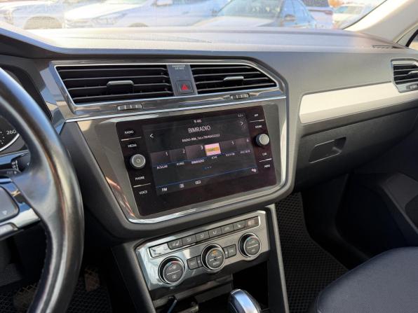 Volkswagen Tiguan II с пробегом 2020 года, цена 2 736 000 рублей, 65300 км, внедорожник, Автокод Объявления