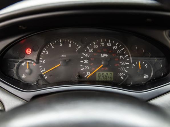 Ford Focus I (North America) с пробегом 2001 года, цена 258 000 рублей, 249970 км, седан, Автокод Объявления