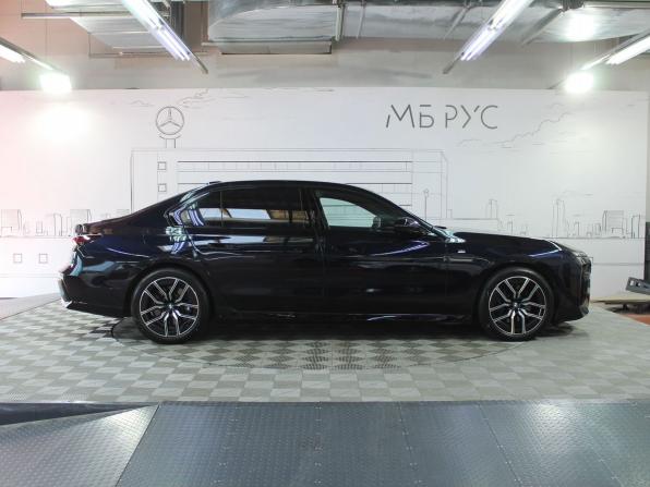 BMW 7 серии VII (G70) с пробегом 2022 года, цена 13 900 000 рублей, 23000 км, седан, Автокод Объявления