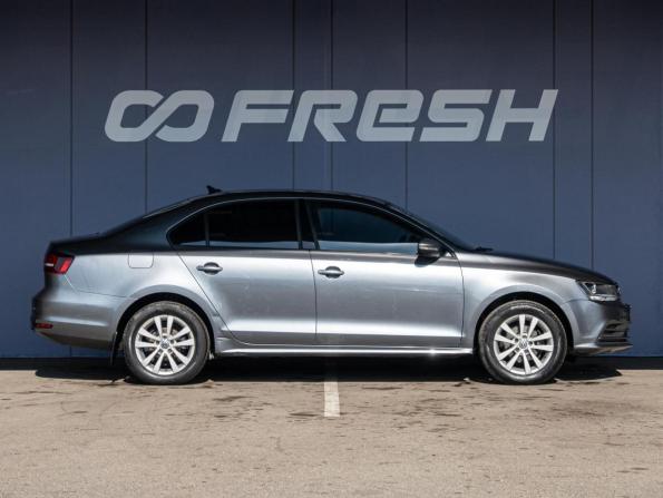 Volkswagen Jetta VI Рестайлинг с пробегом 2018 года, цена 1 495 000 рублей, 110179 км, седан, Автокод Объявления