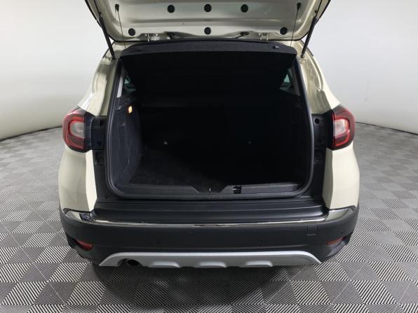 Renault Kaptur I с пробегом 2019 года, цена 1 485 000 рублей, 69533 км, внедорожник, Автокод Объявления