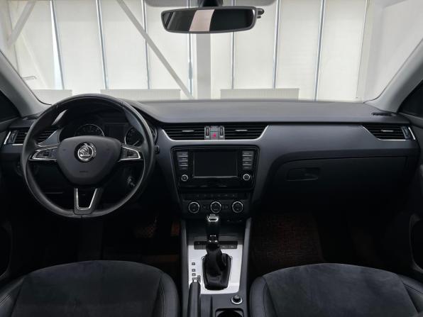 Skoda Octavia III (A7) с пробегом 2017 года, цена 1 670 000 рублей, 152224 км, лифтбек, Автокод Объявления