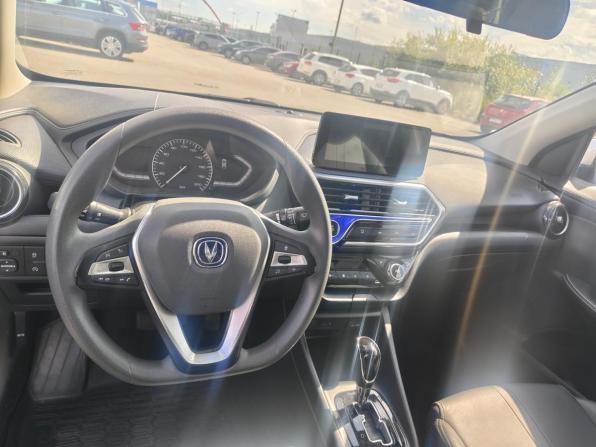 Changan Alsvin с пробегом 2023 года, цена 1 146 000 рублей, 36026 км, седан, Автокод Объявления