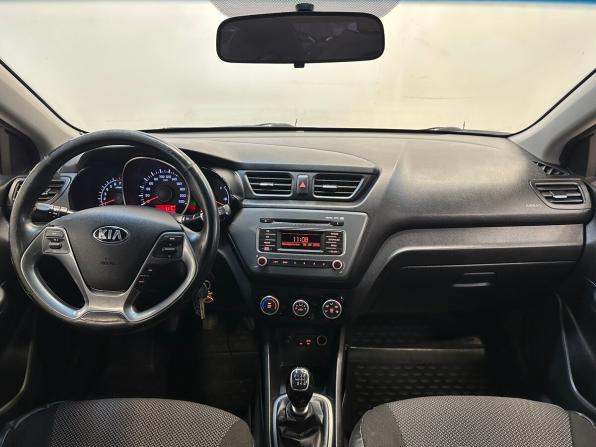 Kia Rio III Рестайлинг с пробегом 2015 года, цена 900 000 рублей, 119020 км, седан, Автокод Объявления