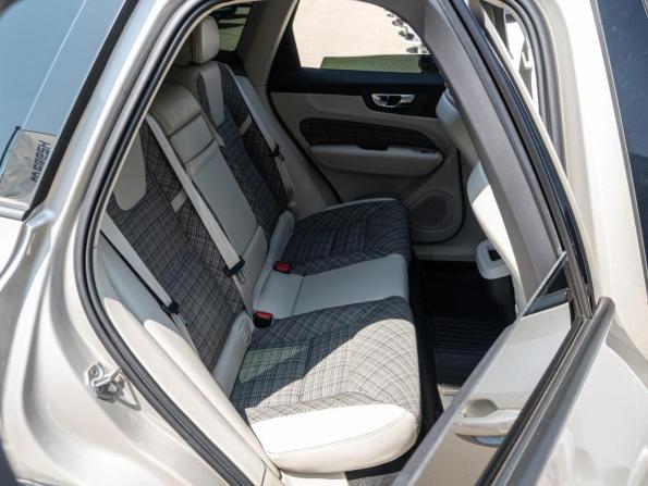 Volvo XC60 II с пробегом 2021 года, цена 4 110 000 рублей, 59262 км, внедорожник, Автокод Объявления