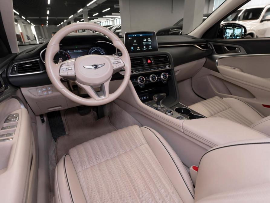 Genesis G70 I Москва  - изображение 7