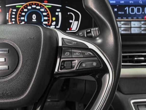 Evolute i-PRO с пробегом 2023 года, цена 1 569 000 рублей, 159743 км, седан, Автокод Объявления