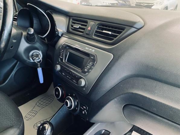 Kia Rio III с пробегом 2014 года, цена 900 000 рублей, 180000 км, седан, Автокод Объявления