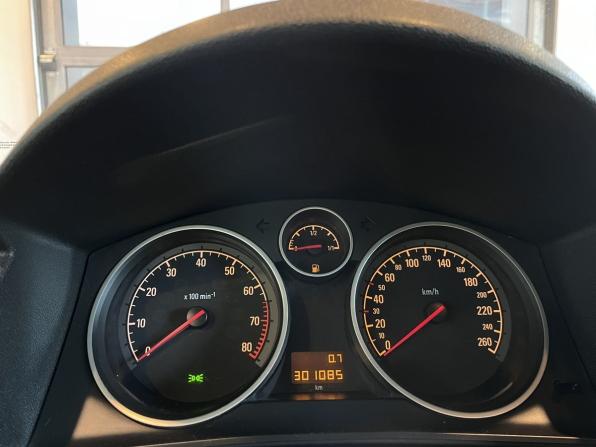 Opel Astra H Рестайлинг с пробегом 2008 года, цена 362 000 рублей, 301085 км, седан, Автокод Объявления