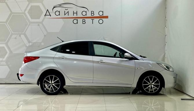 Hyundai Solaris I с пробегом 2011 года, цена 665 000 рублей, 140437 км, седан, Автокод Объявления
