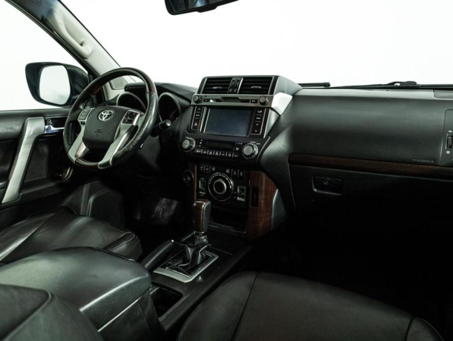 Toyota Land Cruiser Prado 150 Series Рестайлинг 1 Санкт-Петербург  - изображение 9