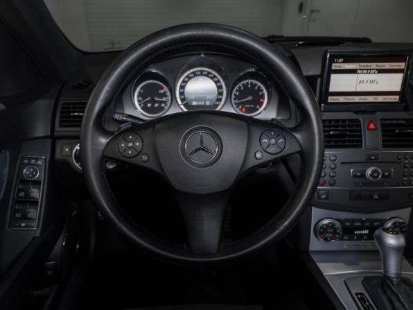 Mercedes-Benz C-Класс III (W204) с пробегом 2010 года, цена 1 249 000 рублей, 243875 км, седан, Автокод Объявления
