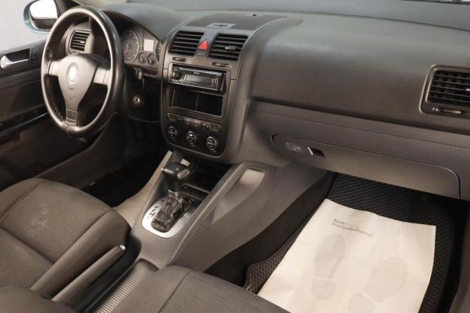 Volkswagen Golf V с пробегом 2006 года, цена 619 000 рублей, 310000 км, хэтчбек, Автокод Объявления