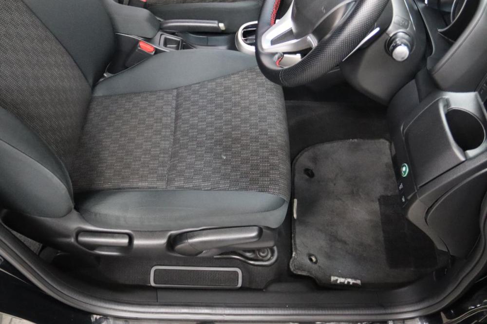 Honda Fit III Сургут  - изображение 13