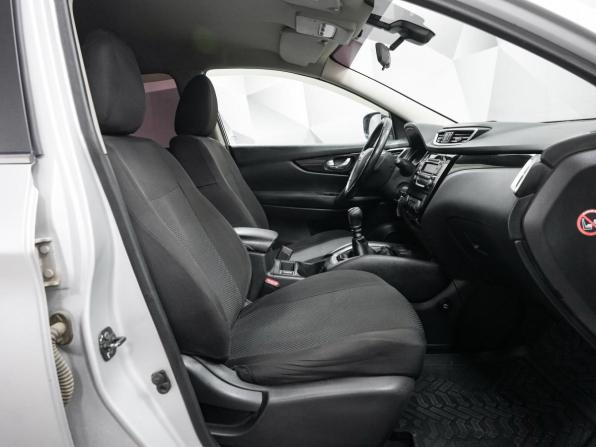 Nissan Qashqai II с пробегом 2016 года, цена 1 639 000 рублей, 118000 км, внедорожник, Автокод Объявления