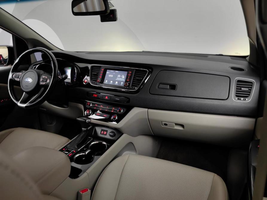 Kia Carnival III Подольск  - изображение 16