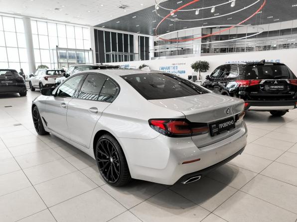 BMW 5 серии VII (G30/G31/G38) Рестайлинг с пробегом 2021 года, цена 4 250 000 рублей, 108928 км, седан, Автокод Объявления