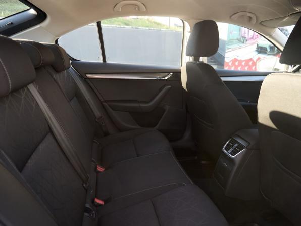 Skoda Octavia III (A7) Рестайлинг с пробегом 2020 года, цена 2 012 400 рублей, 128620 км, лифтбек, Автокод Объявления