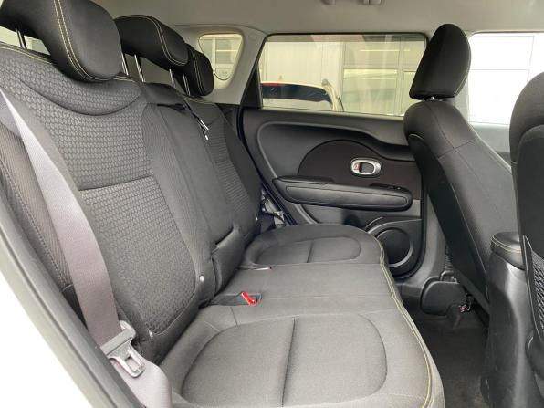 Kia Soul II с пробегом 2015 года, цена 1 299 000 рублей, 162070 км, хэтчбек, Автокод Объявления