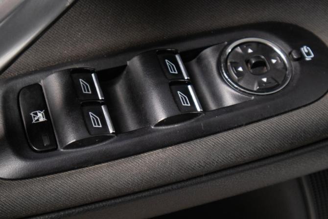 Ford Mondeo IV Рестайлинг с пробегом 2012 года, цена 599 000 рублей, 255500 км, седан, Автокод Объявления