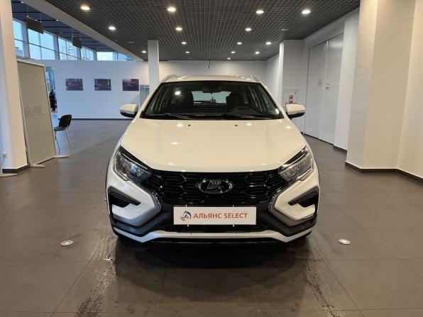 Lada (ВАЗ) Vesta I Рестайлинг (NG) с пробегом 2023 года, цена 1 550 000 рублей, 1670 км, универсал, Автокод Объявления