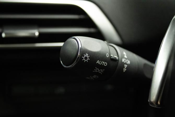 Peugeot 3008 II с пробегом 2018 года, цена 1 649 000 рублей, 157342 км, внедорожник, Автокод Объявления