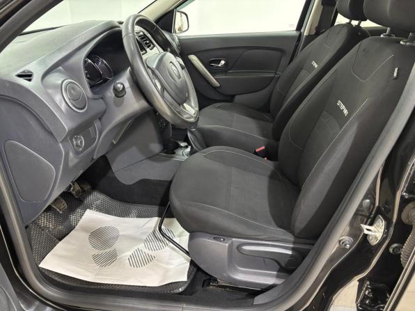 Renault Sandero II с пробегом 2016 года, цена 950 000 рублей, 115200 км, хэтчбек, Автокод Объявления