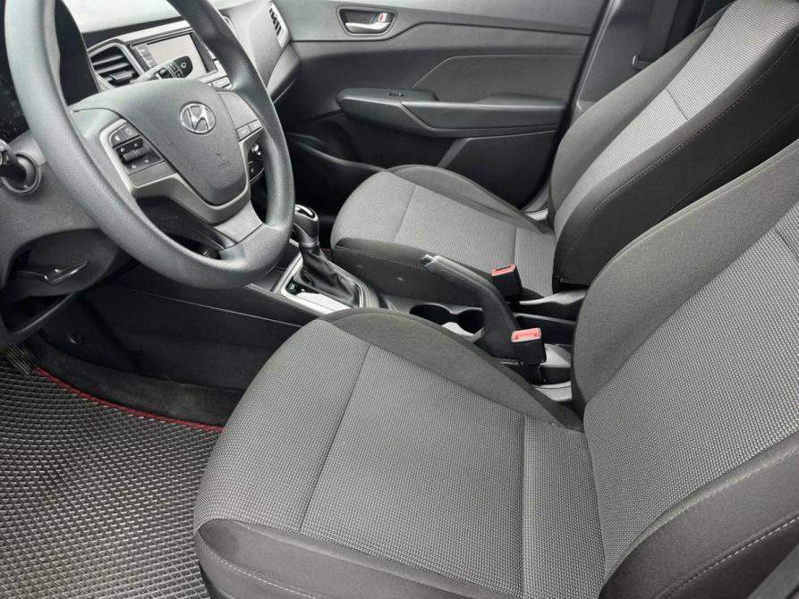 Hyundai Solaris II Буинск  - изображение 9